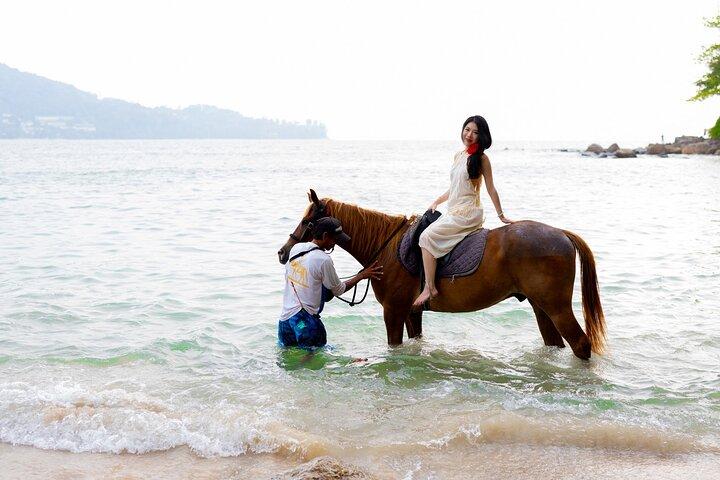 Praia de Phuket e passeios a cavalo 1 hora de experiência