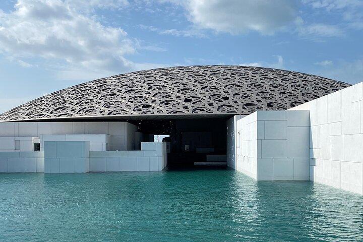 Tour privato di un'intera giornata ad Abu Dhabi
