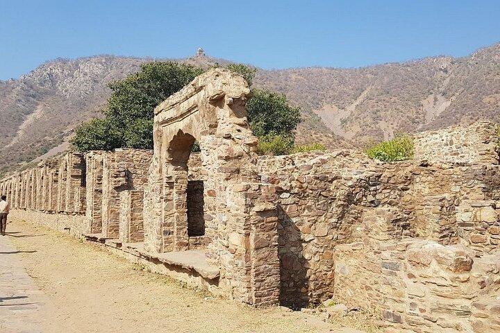 Bhangarh Fort Abhaneri und der Affentempel Tagesausflug von Jaipur