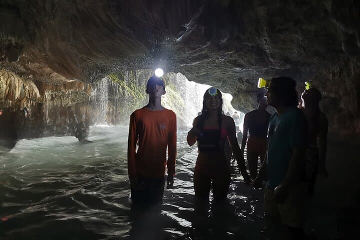 Tolantongo Hot Springs: Mexico City Transport and Entry Tickets