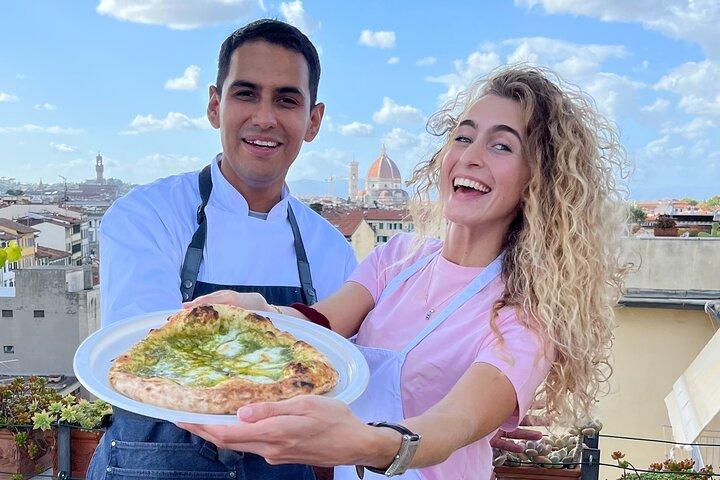 kookles Pizza met uitzicht op de Dom van Florence