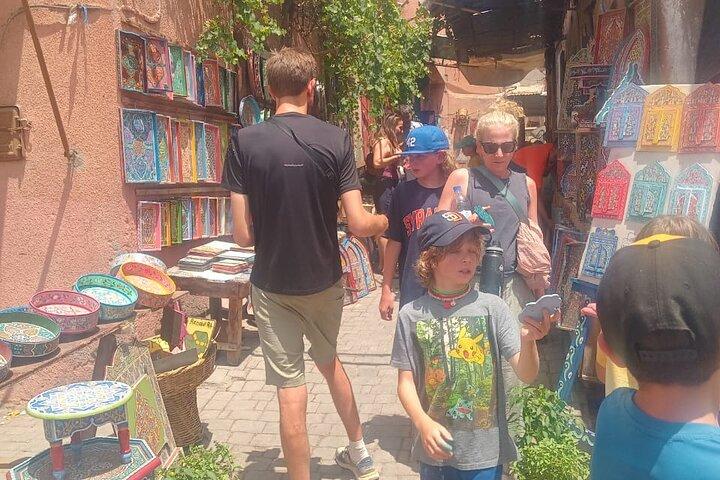 Marrakech Artisan Tour & Workshop Experience with Local Lunch