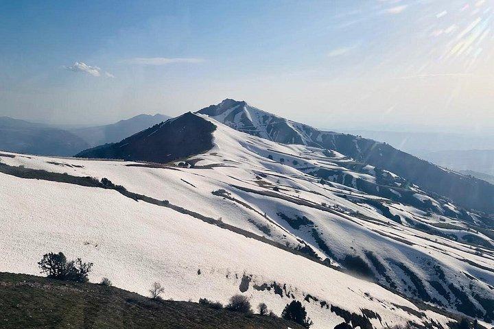 タシュケント・チムガン山脈、チャーヴァク貯水池、アミルソイ・リゾート