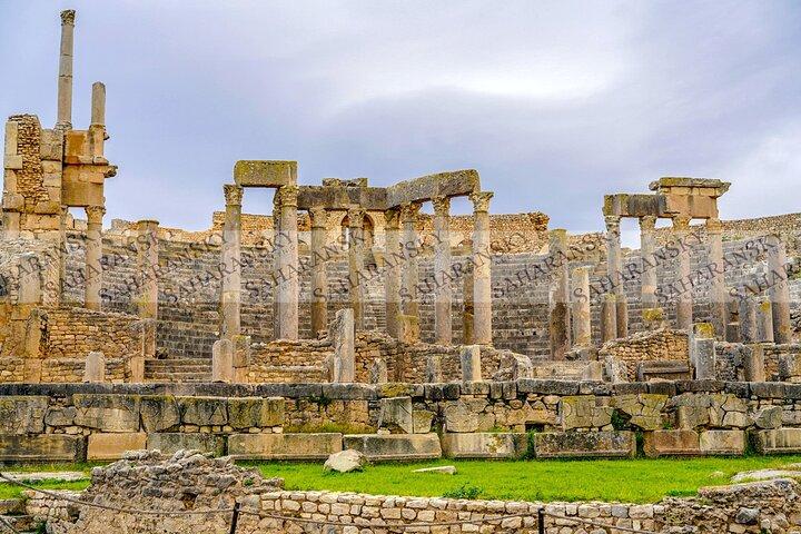 Excursión privada de día completo a Dougga & Bulla Regia vía Testour con almuerzo