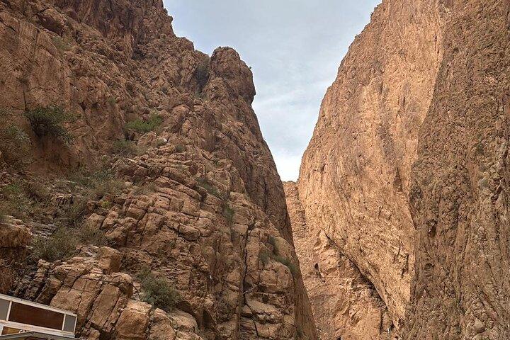 Privé 6 - Excursion d'une journée de Tanger à Marrakech via le désert du Sahara