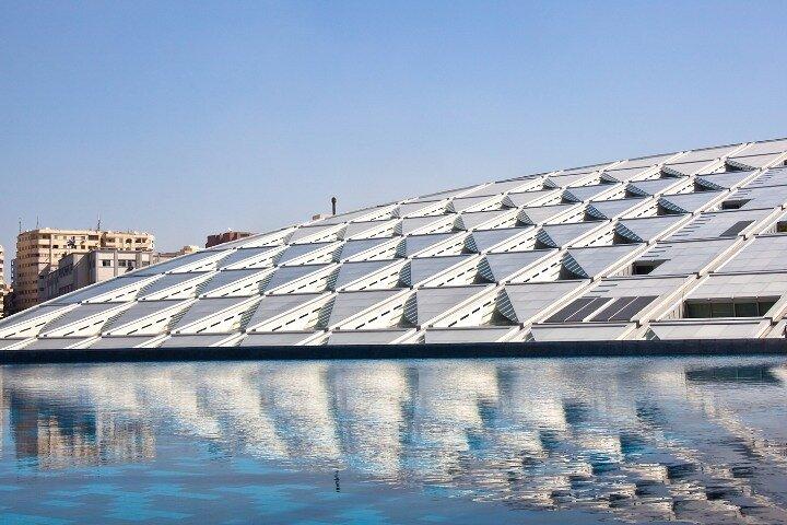 アレクサンドリアを体験エジプトの海岸の宝石を巡る旅