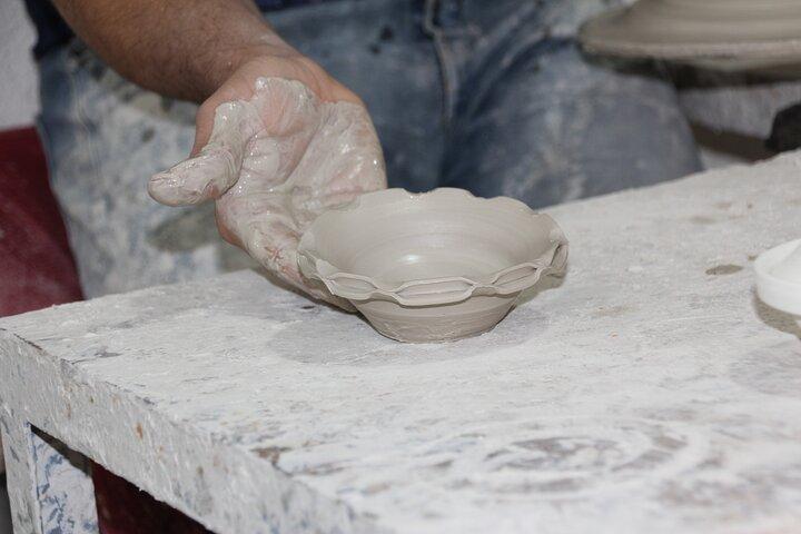 Workshop interattivo di pittura su ceramica e mosaico Zellige a Fez