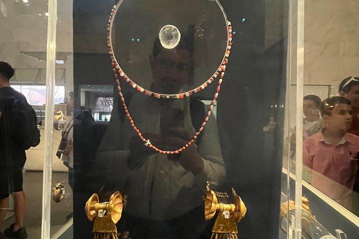 NMECプライベートツアー－エジプト文明博物館カイロ
