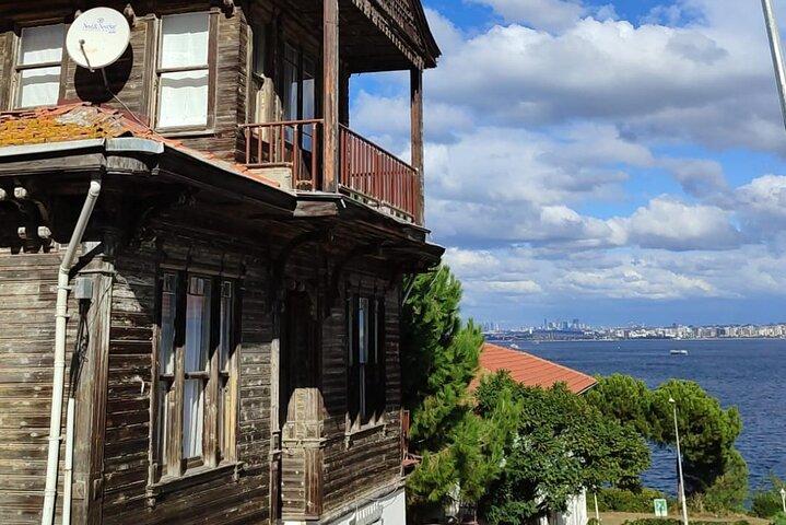 Istanbul Island Tour with Lunch