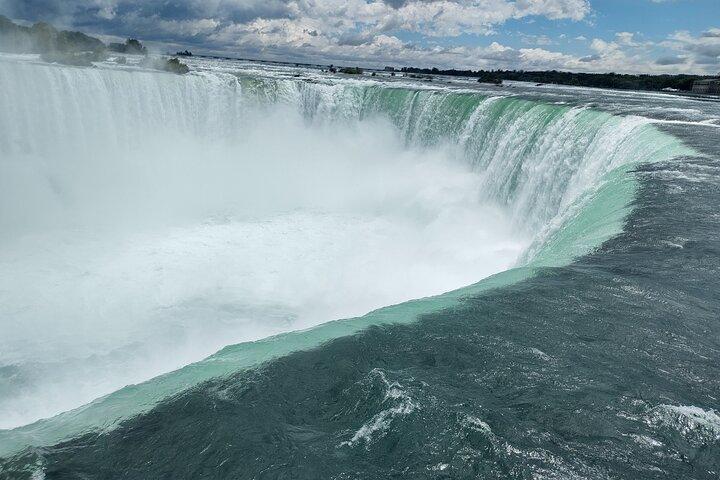 Niagara Falls Private Custom Tour from Toronto Area
