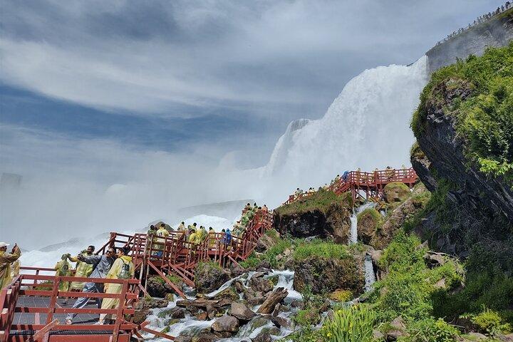 Niagara Falls Private Custom Tour from Toronto Area