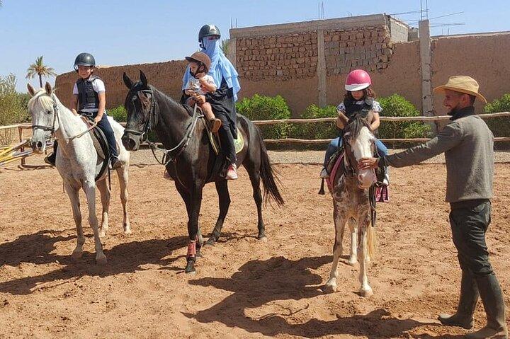 Marrakech äventyr en ridtur genom Palmeraie