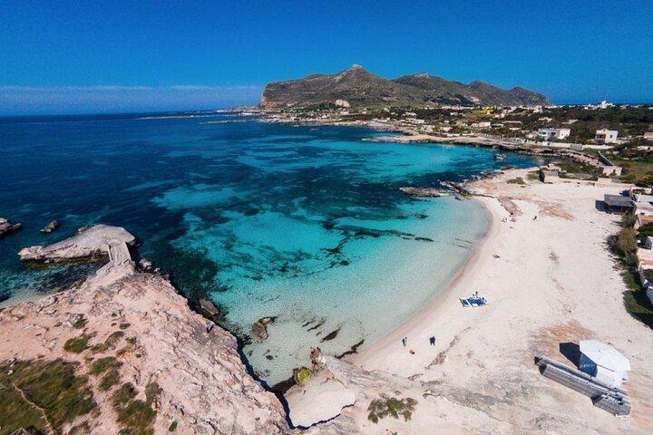 Egadi Shuttle Tour: The Beauties of Favignana and Levanzo