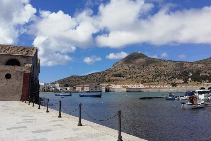 Egadi Shuttle Tour: The Beauties of Favignana and Levanzo