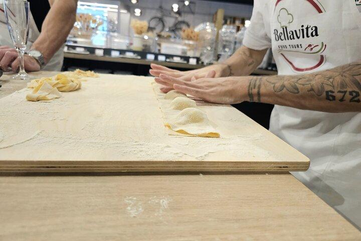 Rome: Hands-on Fettuccine, Ravioli & Tiramisu Cooking Class