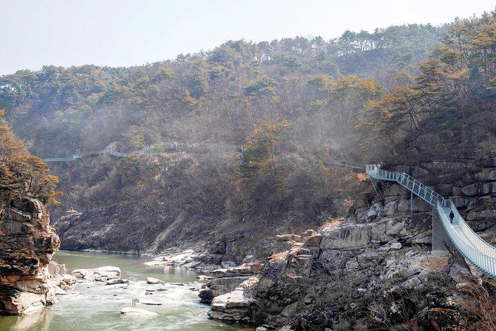 ユネスコ世界遺産の漢灘渓谷、古石亭花園、ピンクナリ公園