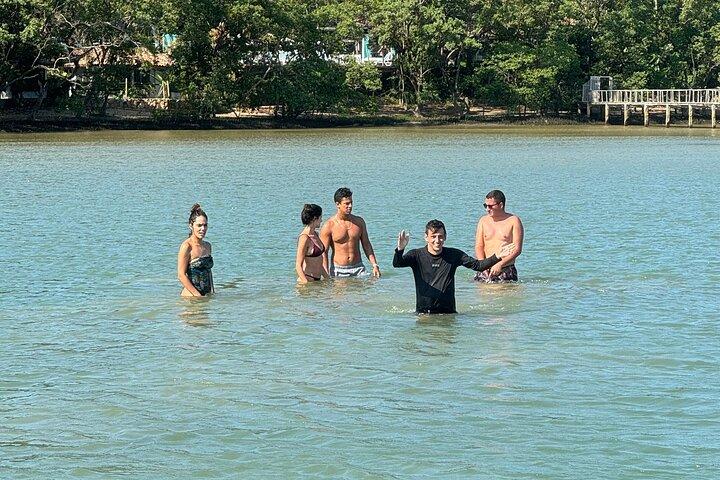 Tour privato in lancia per le belle spiagge e le isole di Búzios