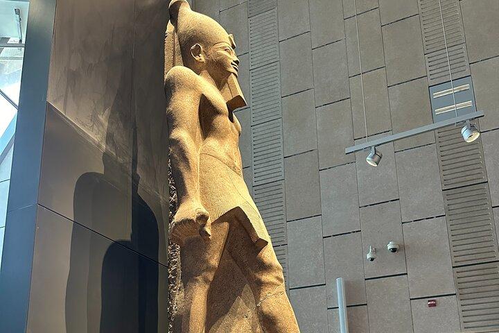 Privata pyramider, sfinxen och Grand Egyptian Museum Tour