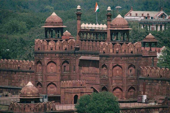 Red Fort Fast Track Eintrittskarte in Delhi 2-stündige Führung