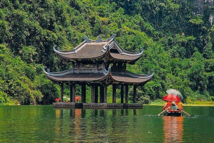Gita privata di un giorno a Ninh Binh: Grotte di Mua, Trang An & Hoa Lu