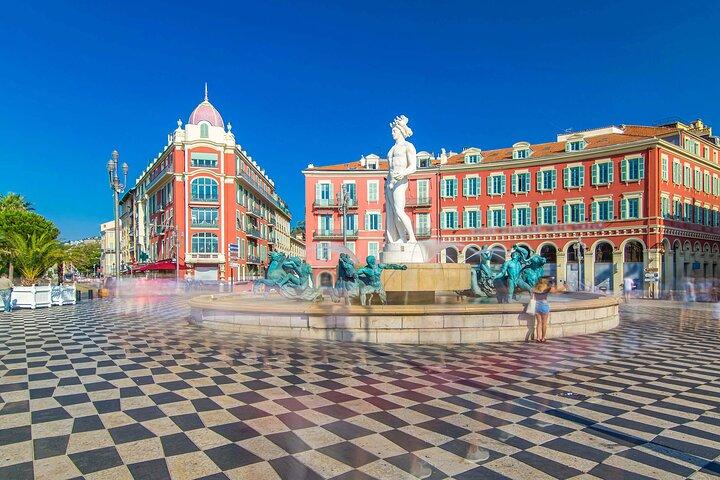 Nice Walking Tour with Audioguide on Your Smartphone