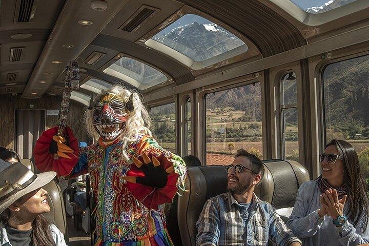 2 - Day Premium Short Inca Trail : Sun Gate Machu Picchu & Vistadome