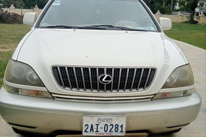 Privattaxi Siem Reap-Phnom Penh oder Phnom Penh-Siem Reap