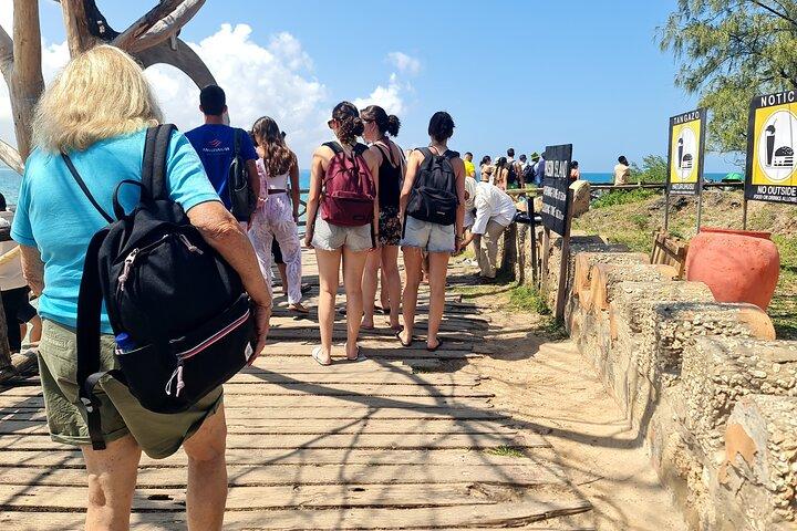 Exclusief Prison Island, Nakupenda met stadstour