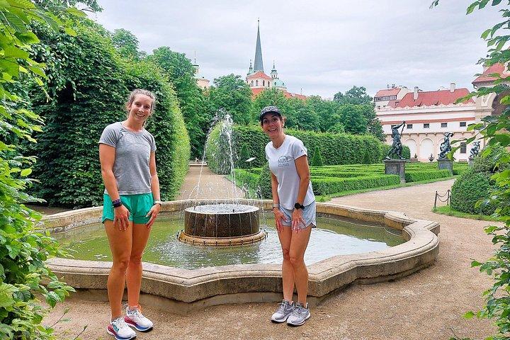 Geführte Sightseeing-Lauftour in Prag (9-12 km)