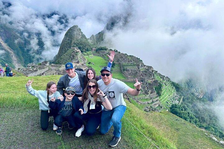 1 - Day Inca Trail Express: Sun Gate & Machu Picchu Hike