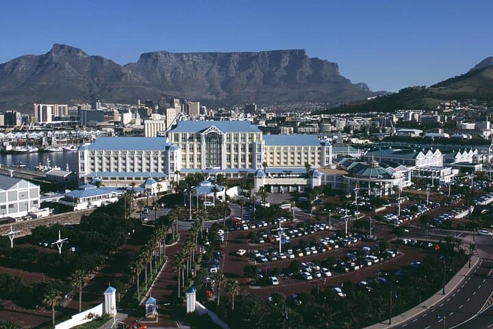 Cape Town Adventure Land, Sea and Sky Tour with Robben Island