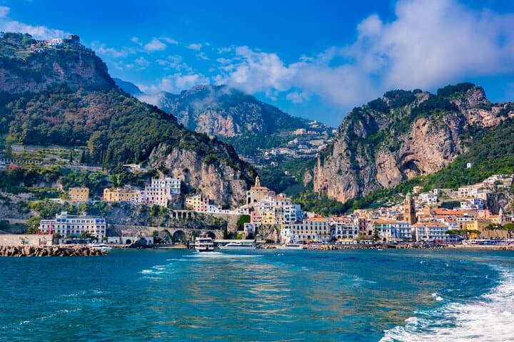 Private Amalfi coast tour from Naples Port up to 14 Passangers