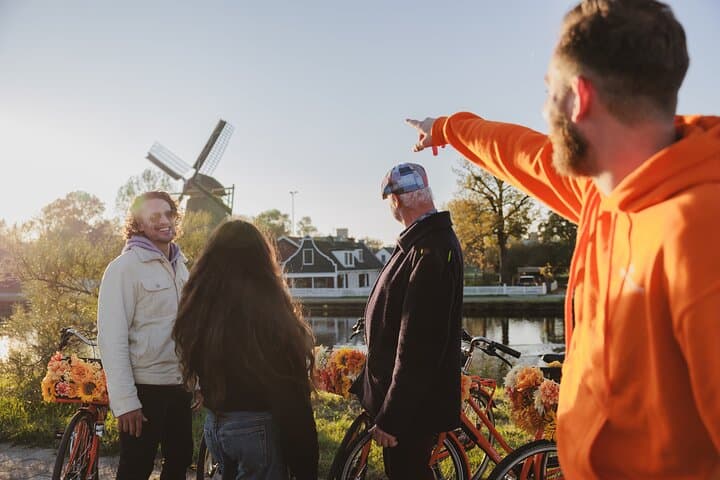 Amsterdam Cheese, Windmill & Countryside Bike Tour /E-bike Option
