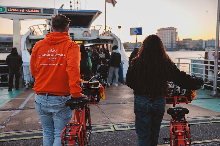アムステルダムチーズ＆風車＆カントリーサイドバイクツアー/Eバイクオプション