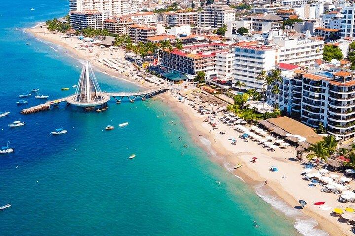 Trasferimento privato dall'aeroporto di Puerto Vallarta a più destinazioni