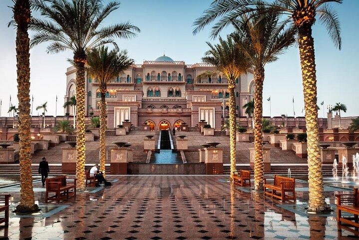 Tour privato della città di Abu Dhabi