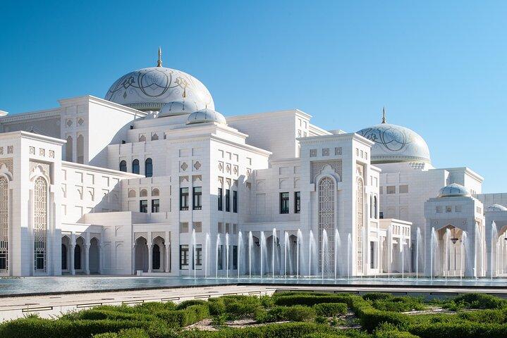 Tour privato della città di Abu Dhabi