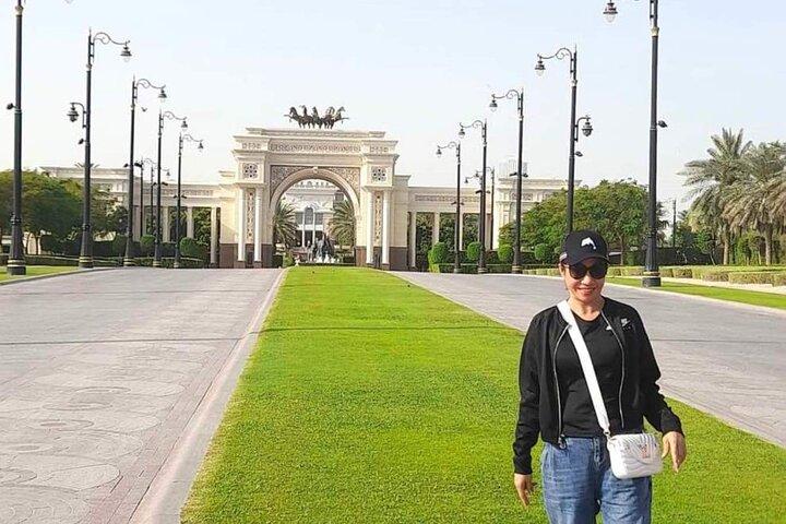 Tour di mezza giornata della città di Dubai con Frame, Future Museum e Moschea Blu