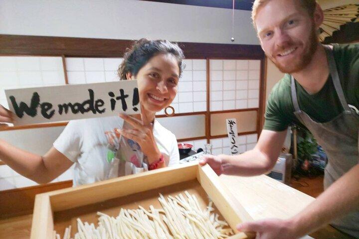 東京から富士山エリアの料理ほうとううどんツアー