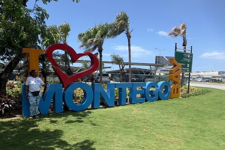 Hoogtepunt van Montego Bay City en Souvenir Shopping Group Tour