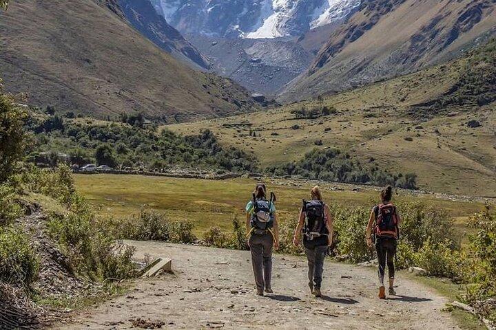 Den klassiska Salkantay vandring till Machu Picchu