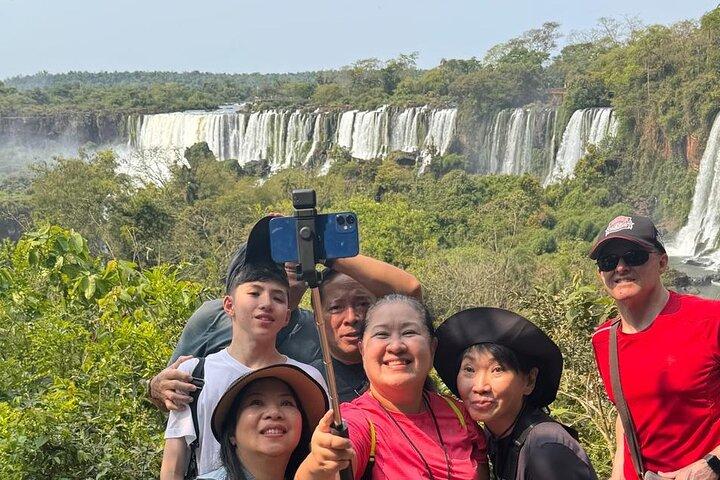 イグアスの滝：ブラジルとアルゼンチンのプライベート日帰りツアー