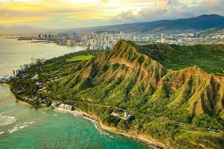 ホノルル10時間プライベートシティツアー-チャーターツアー