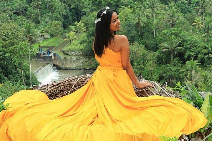 Best Instagrammable: Swing in Bali