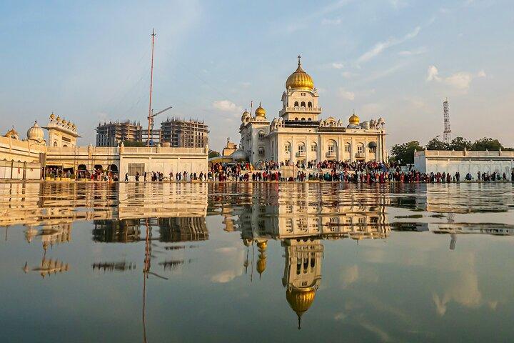 One Day Private Delhi Sightseeing Tour in auto