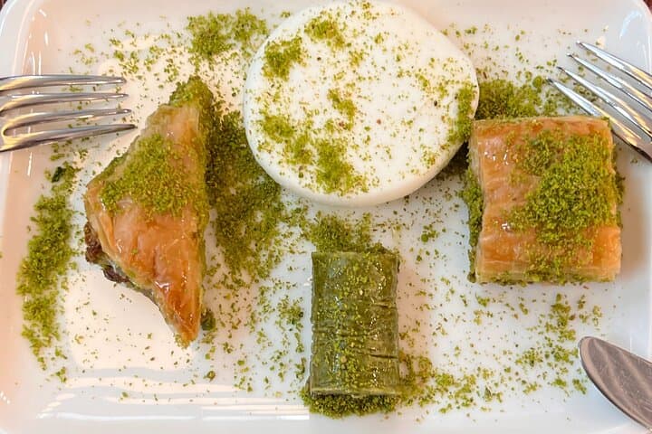 Two Continents Istanbul Food Tour - Private and Guided
