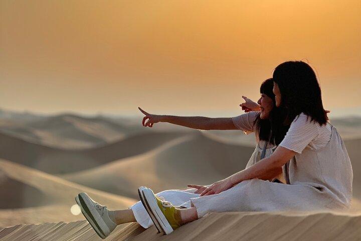 Gedeelde Abu Dhabi Adventure Tour / zonsopgangssafari, Dune bashing