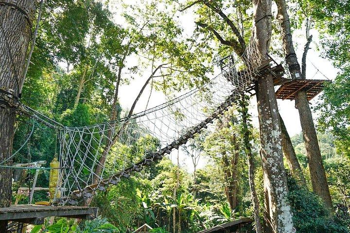 チェンマイのATV（オプション）付きスカイホークジップラインアドベンチャー