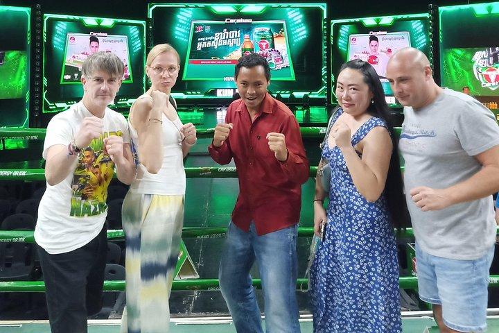 プノンペンでクメール伝統ボクシングをライブで観戦