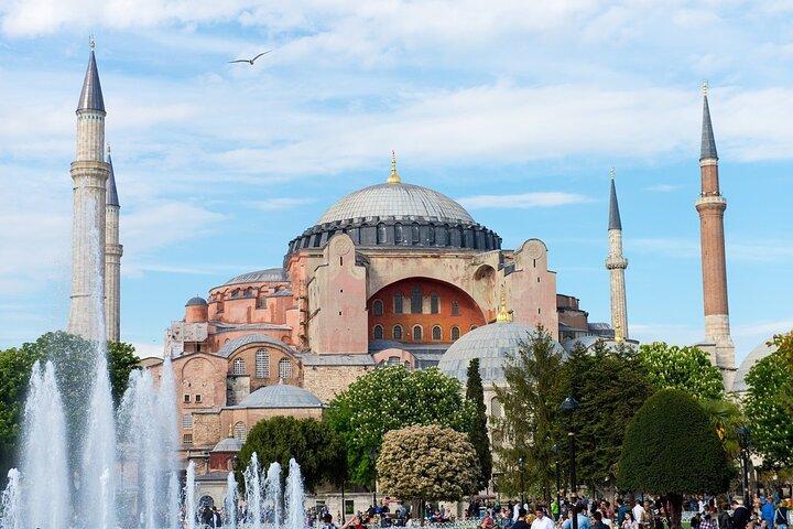 Private Layover Sightseeing Experience of Istanbul